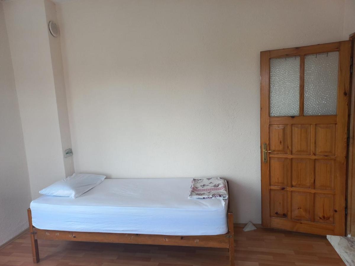 פאטהיה Adventurous Local Hostel מראה חיצוני תמונה
