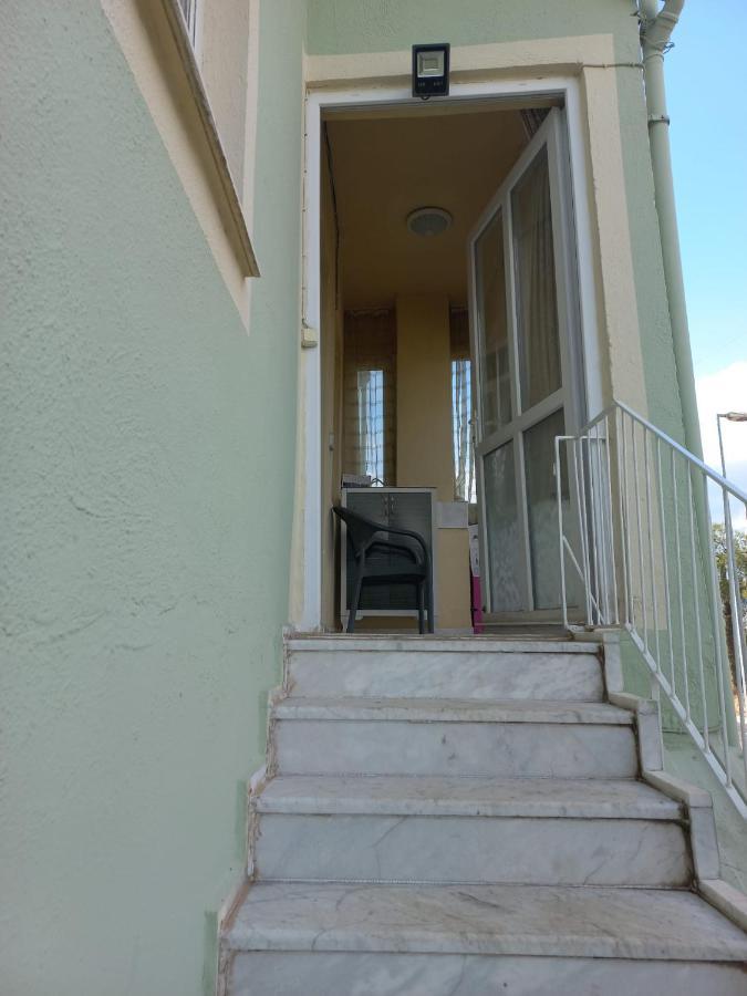פאטהיה Adventurous Local Hostel מראה חיצוני תמונה