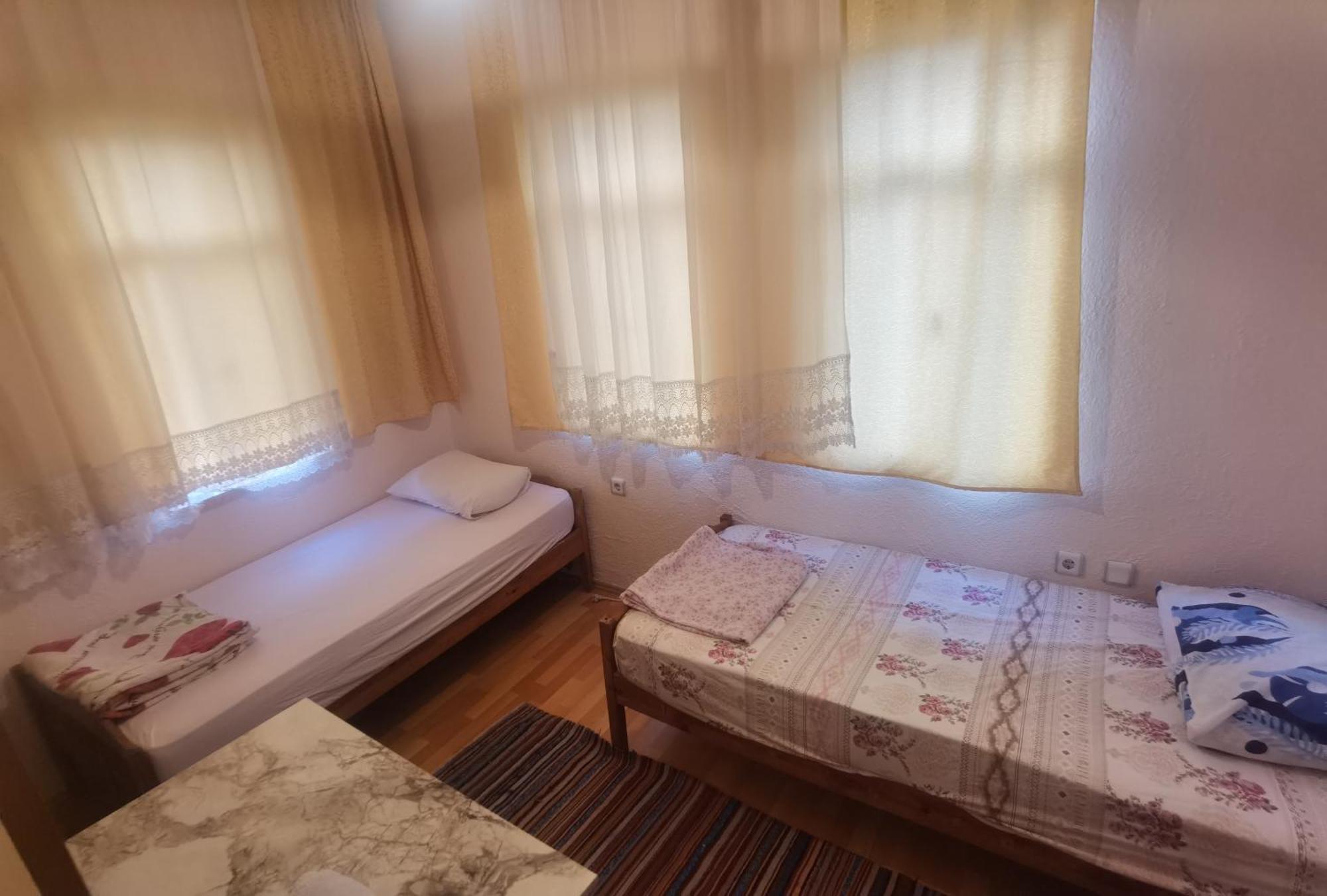 פאטהיה Adventurous Local Hostel מראה חיצוני תמונה
